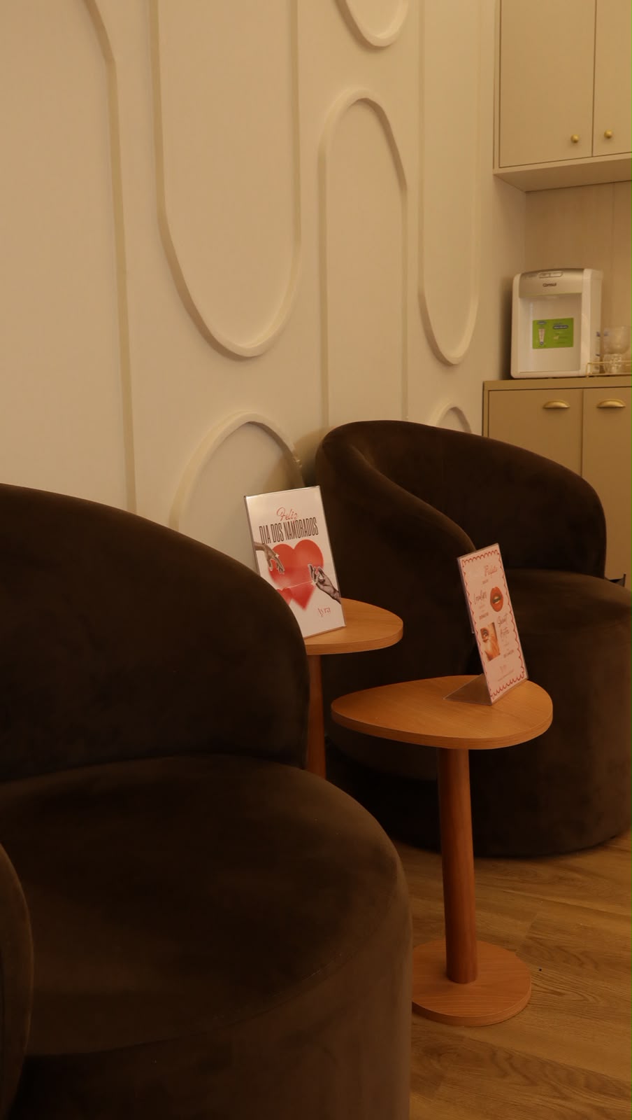 Sala de atendimento com vista