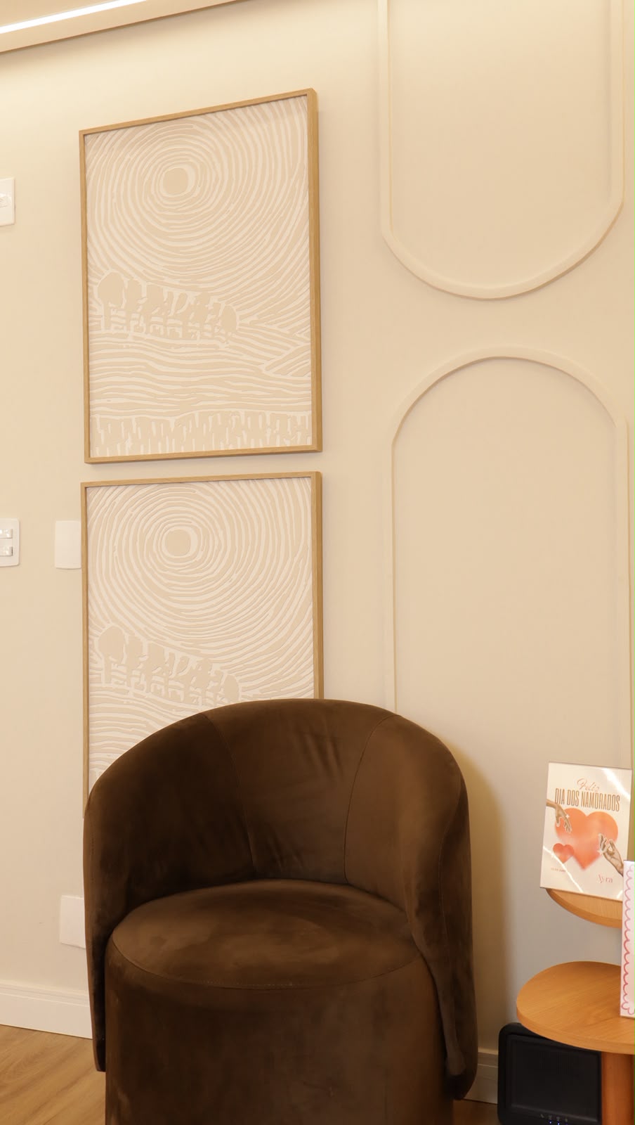 Lounge da Ayra Clinic — sala de espera